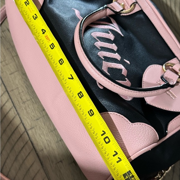 Juicy Couture Pink/Black Mini Bowler Bag w/ Embroidered Logo charm - Picture 10 of 12